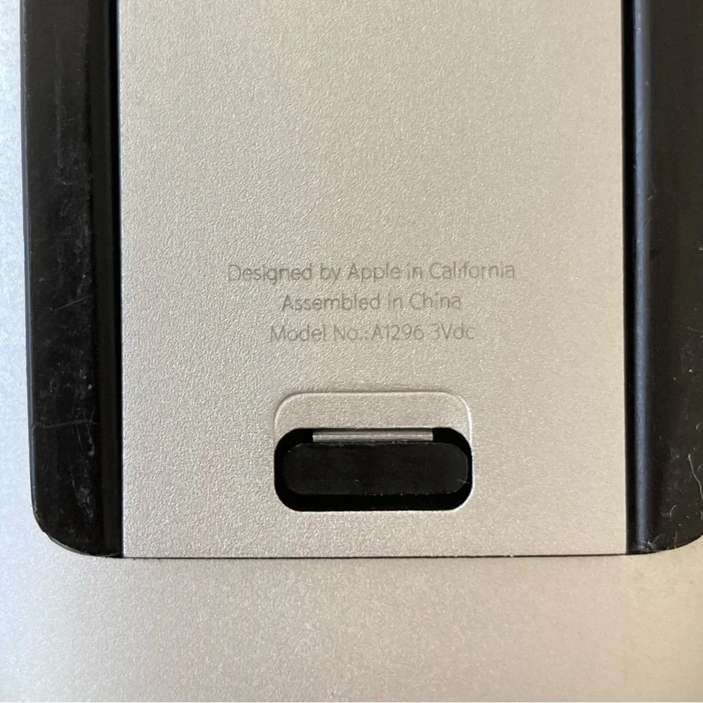 Apple Magic Mouse Wireless Battery-operated - Picture 4 of 4